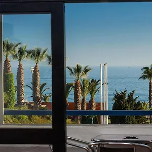 https://apartamentos-azul-mar.hotelaalgarve.com